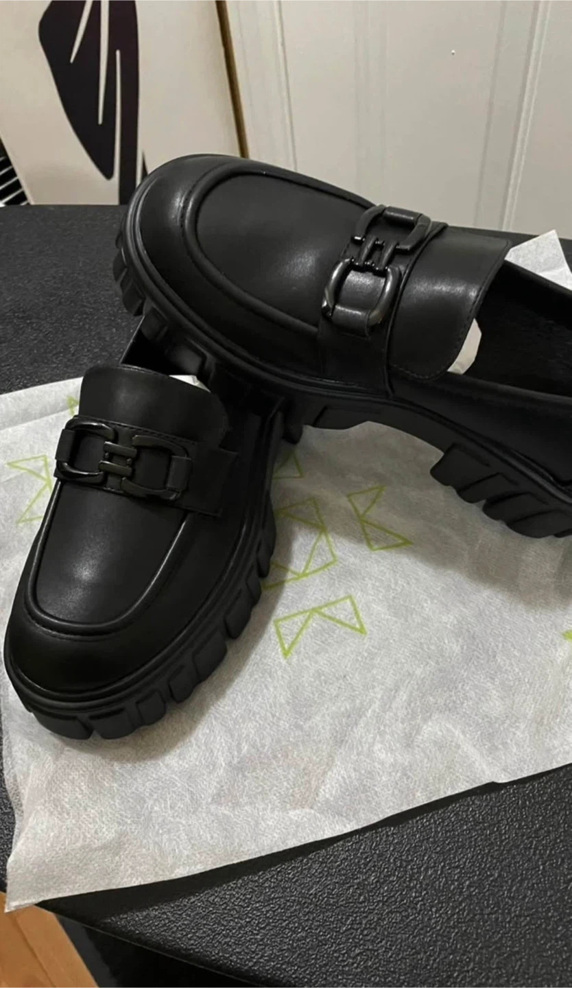 Women’s Black Chunky Loafers Size 38 - photo 3