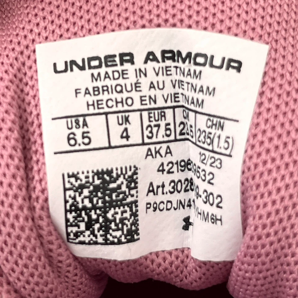🚨 BRAND NEW UNDER ARMOUR NYLON RUNNER (WOMEN'S 6.5) 🚨 - photo 3