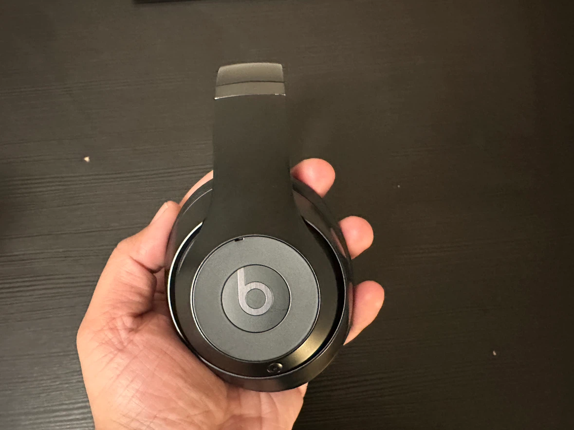 Beats Studio Pro Wireless Headphones - Black - photo 3