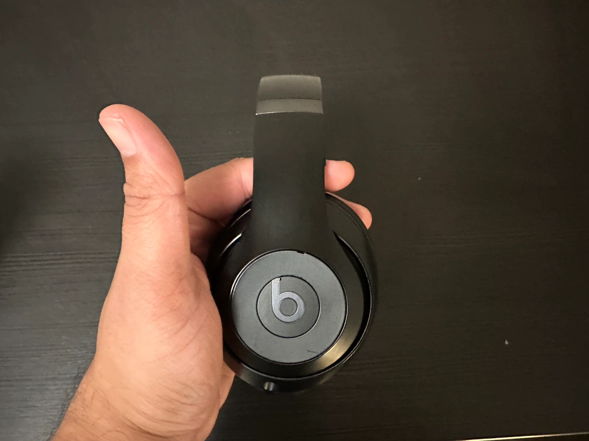 Beats Studio Pro Wireless Headphones - Black - photo 4