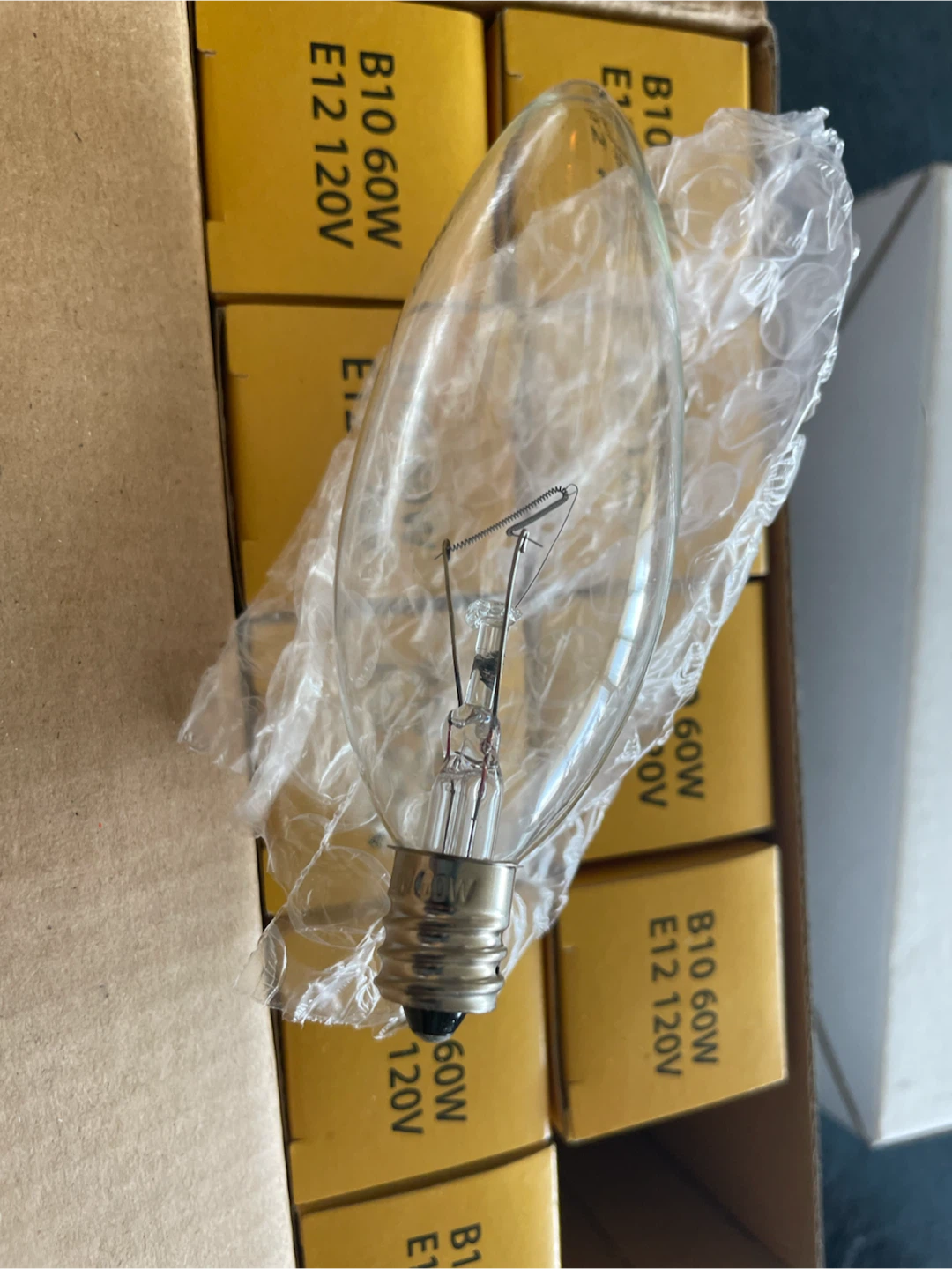 HARAQI B10 60W Incandescent Candle Light Bulbs (E12, 120V) - photo 2
