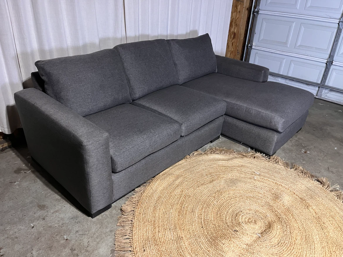 🚚FREE DELIVERY - Room & Board Gray Sectional - photo 3