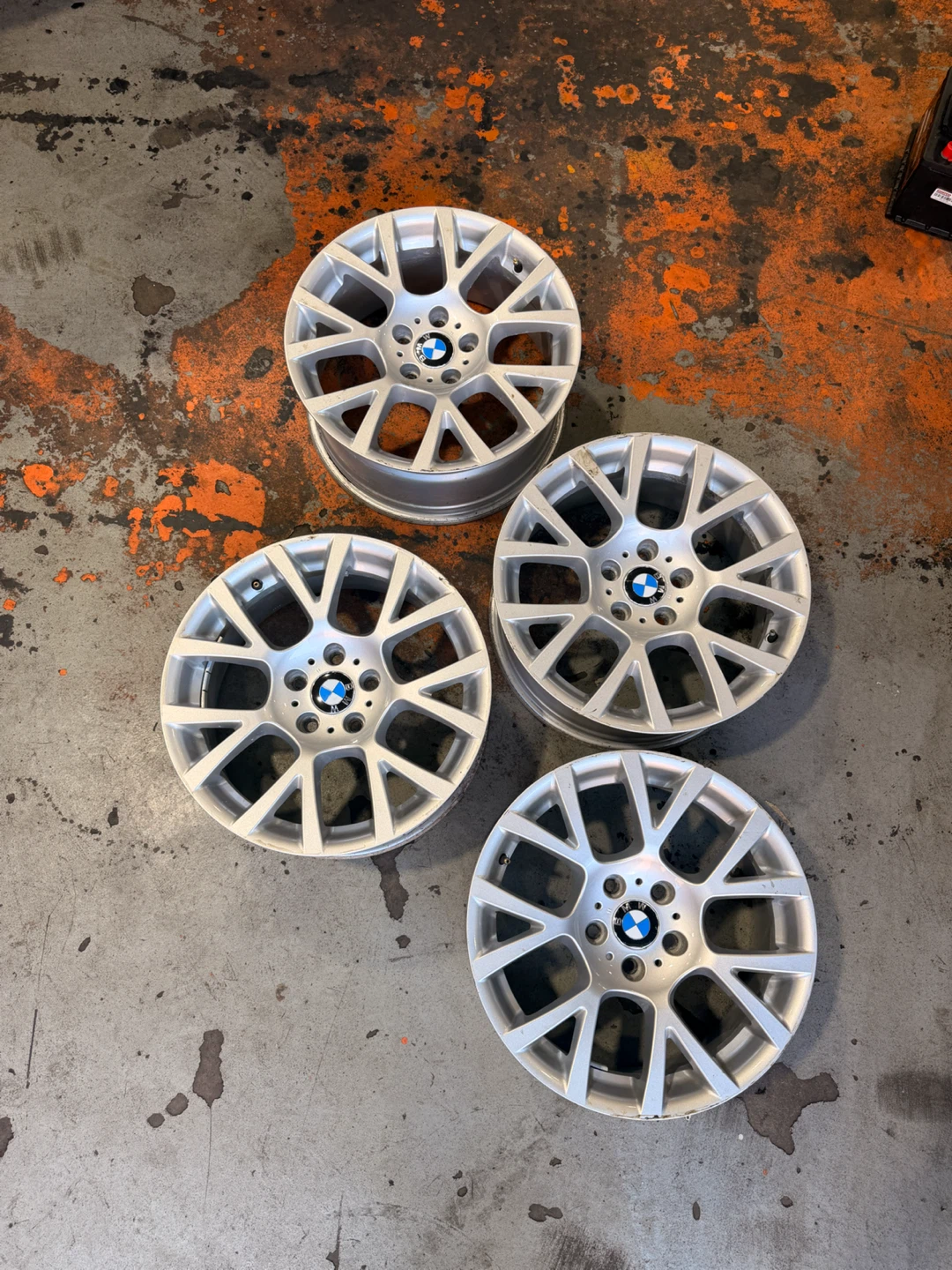 Set of 4 BMW Alloy Wheels - photo 3