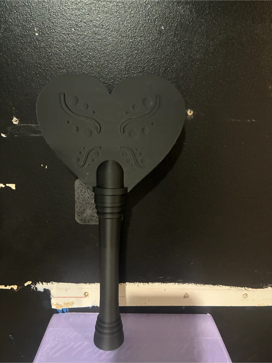 Black Heart Shaped Hand wand