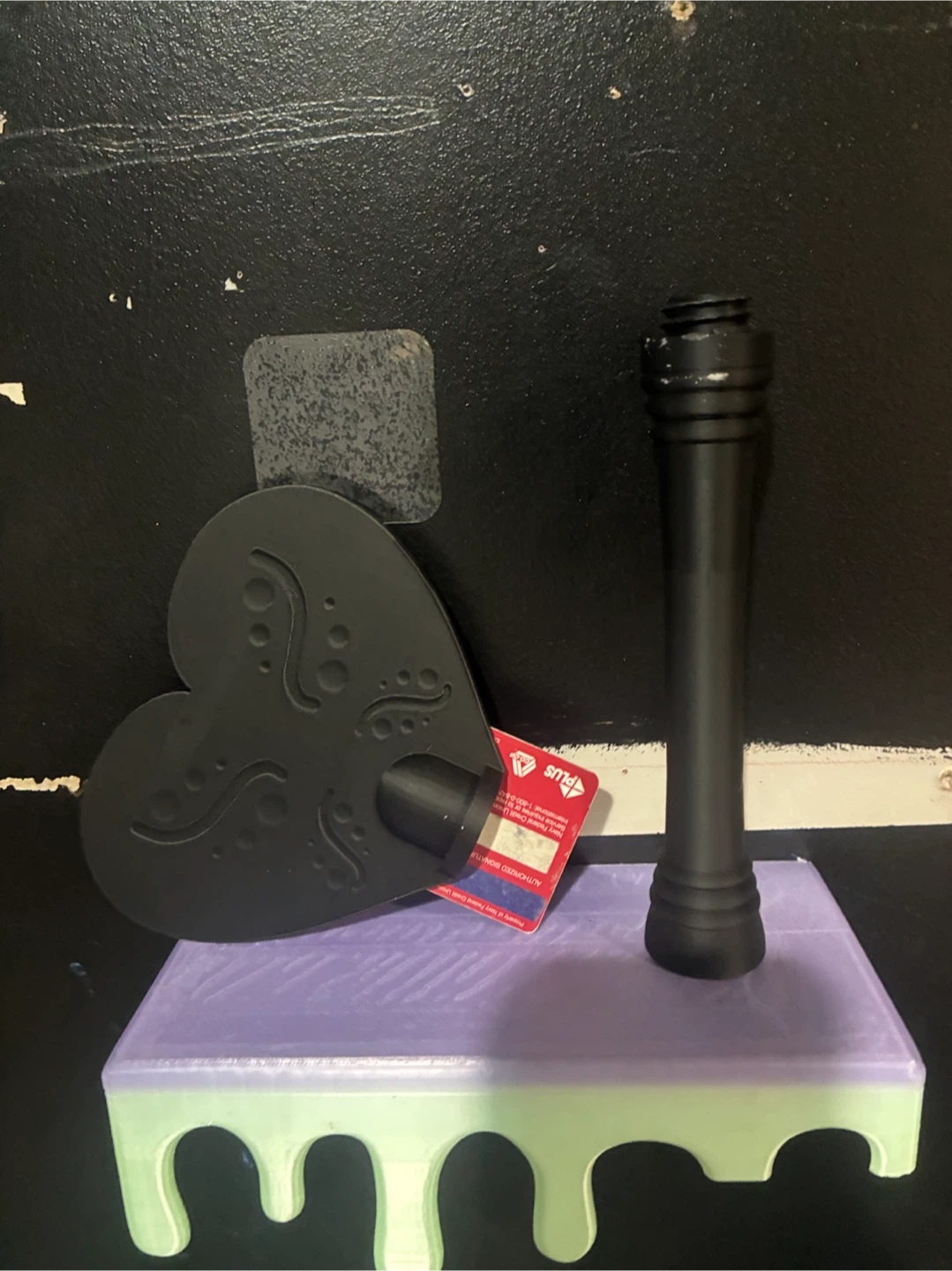 Black Heart Shaped Hand wand - photo 2