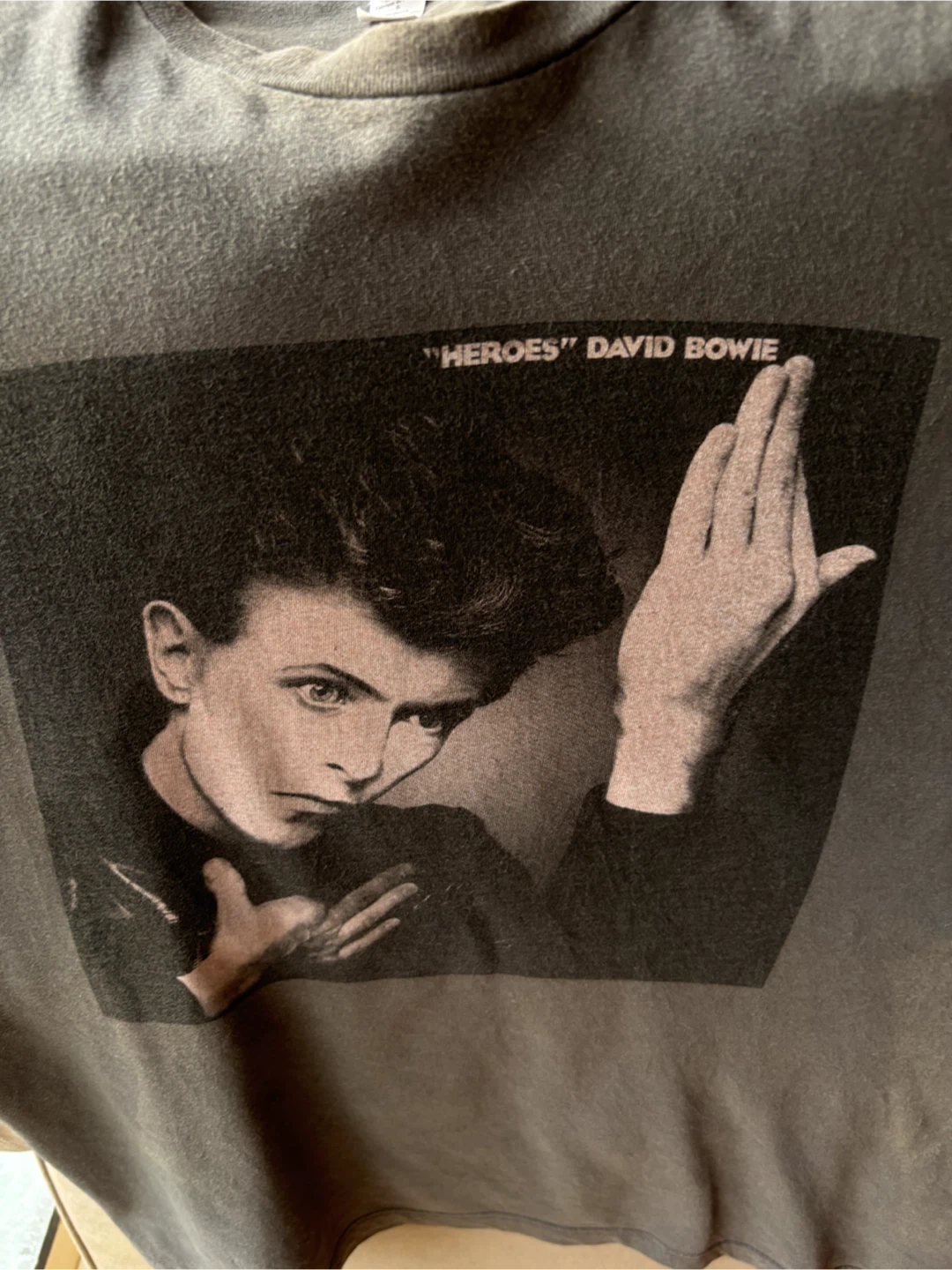 David Bowie "Heroes" T-Shirt olive green size L - photo 2