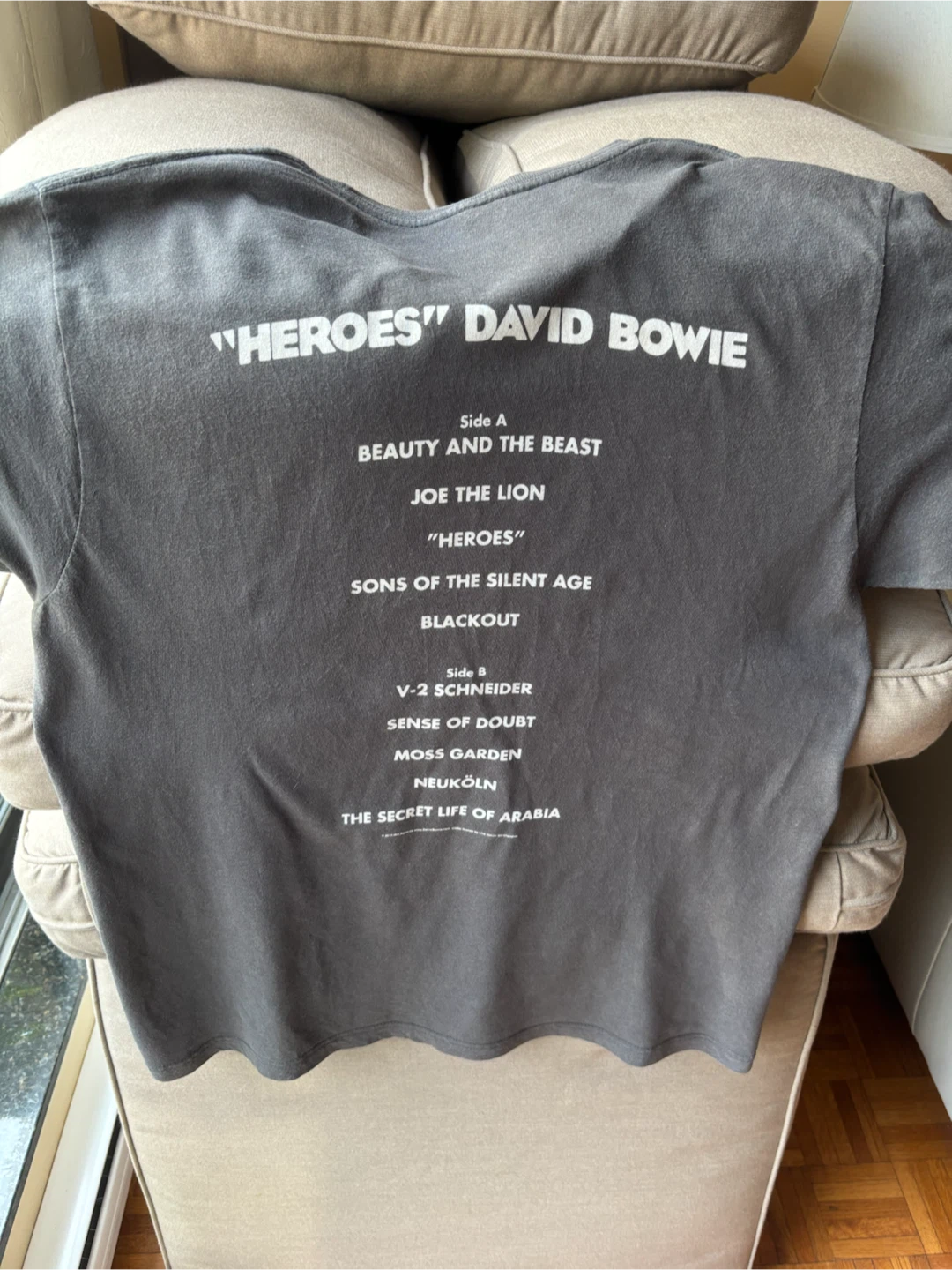 David Bowie "Heroes" T-Shirt olive green size L - photo 3