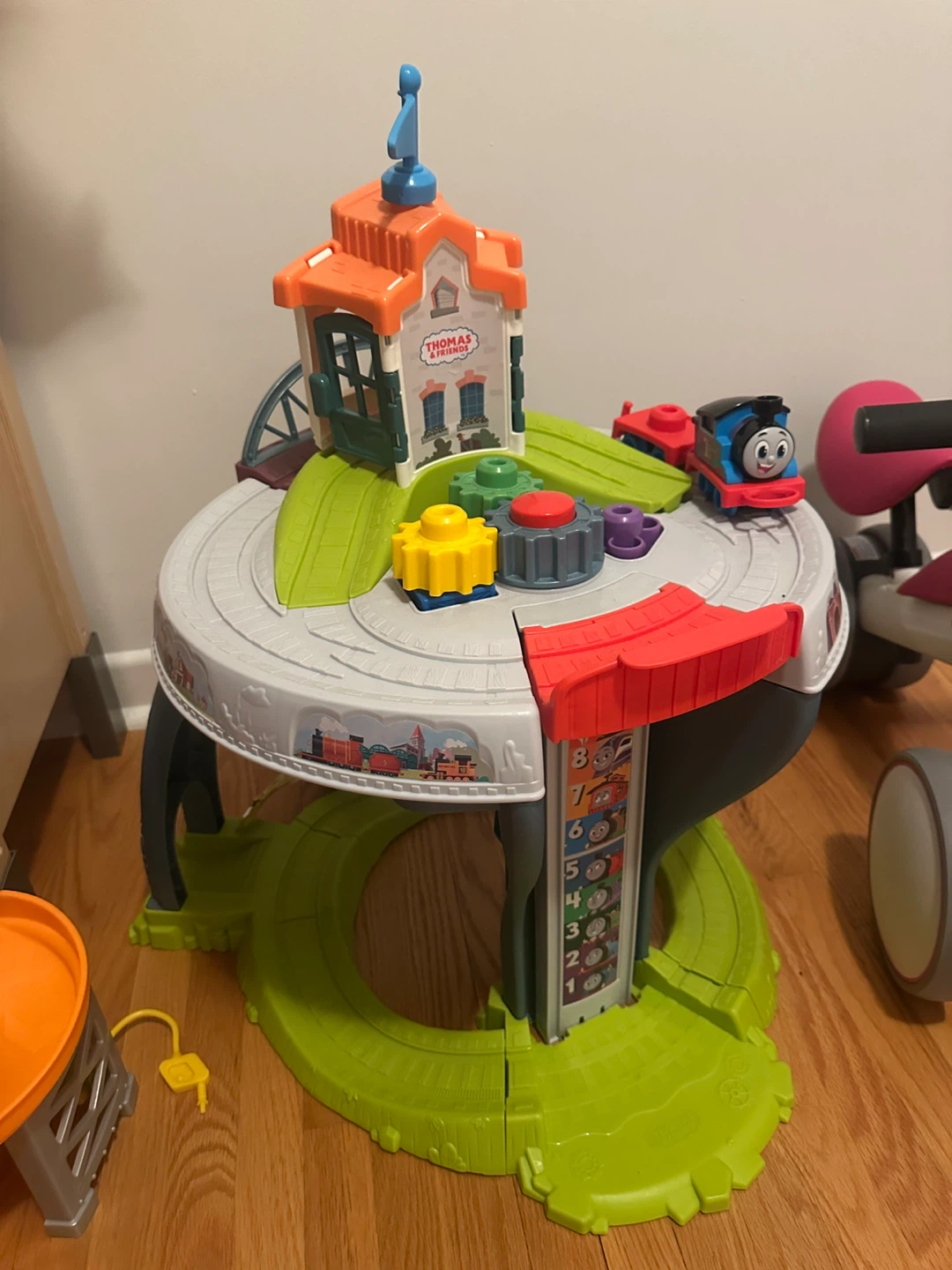 Thomas and Friends activity table and toddler ride on toys - photo 2