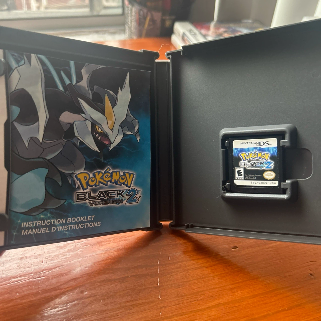 Pokemon Black 2 - Authentic & Tested - photo 3