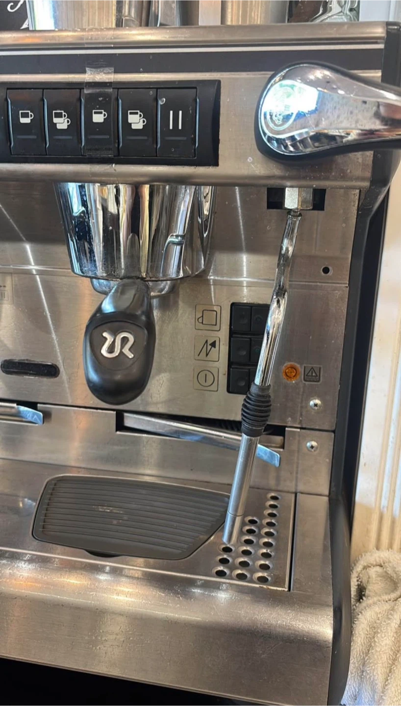 Rancilio Classe 7 – 2 Group Commercial Espresso Machine - photo 2