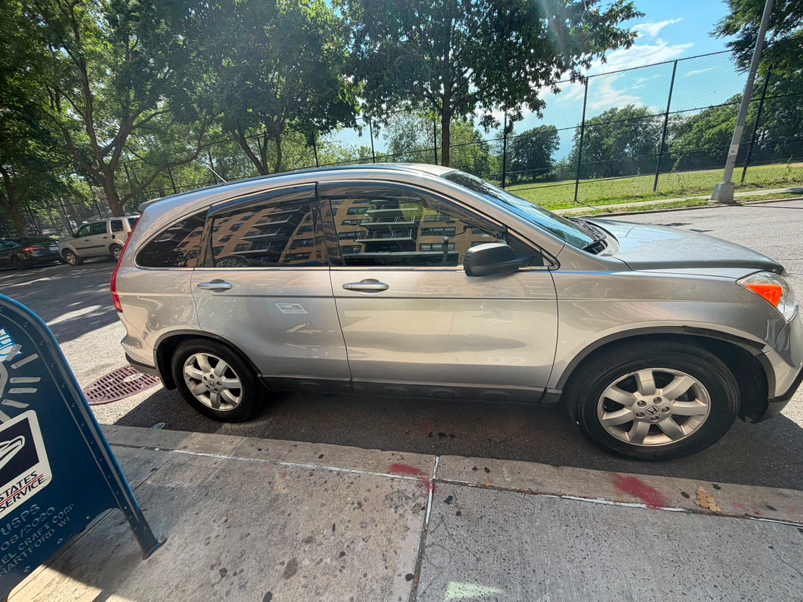 Silver Honda CR-V - photo 5