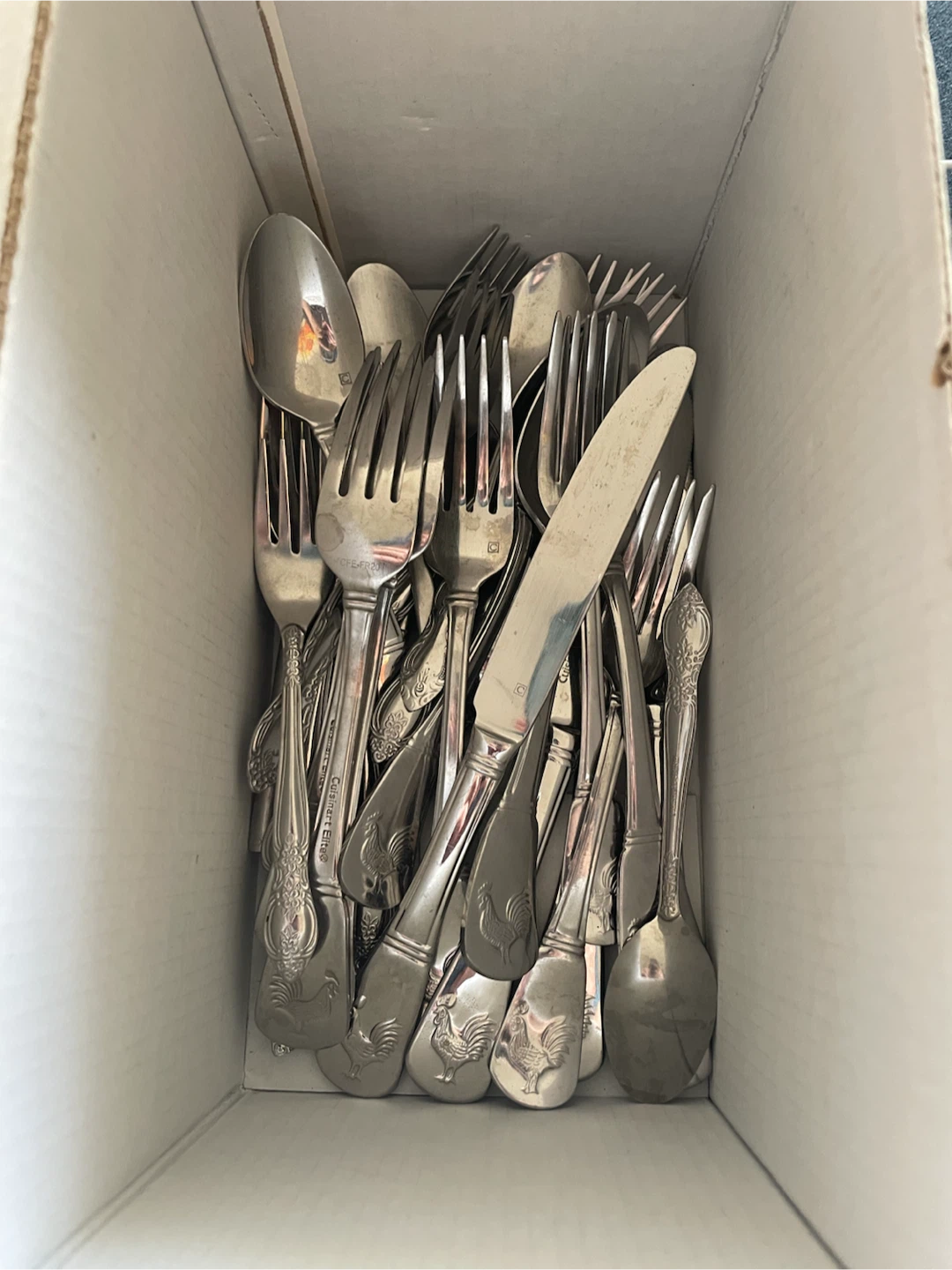 Assorted Cutlery Set with Rooster Design