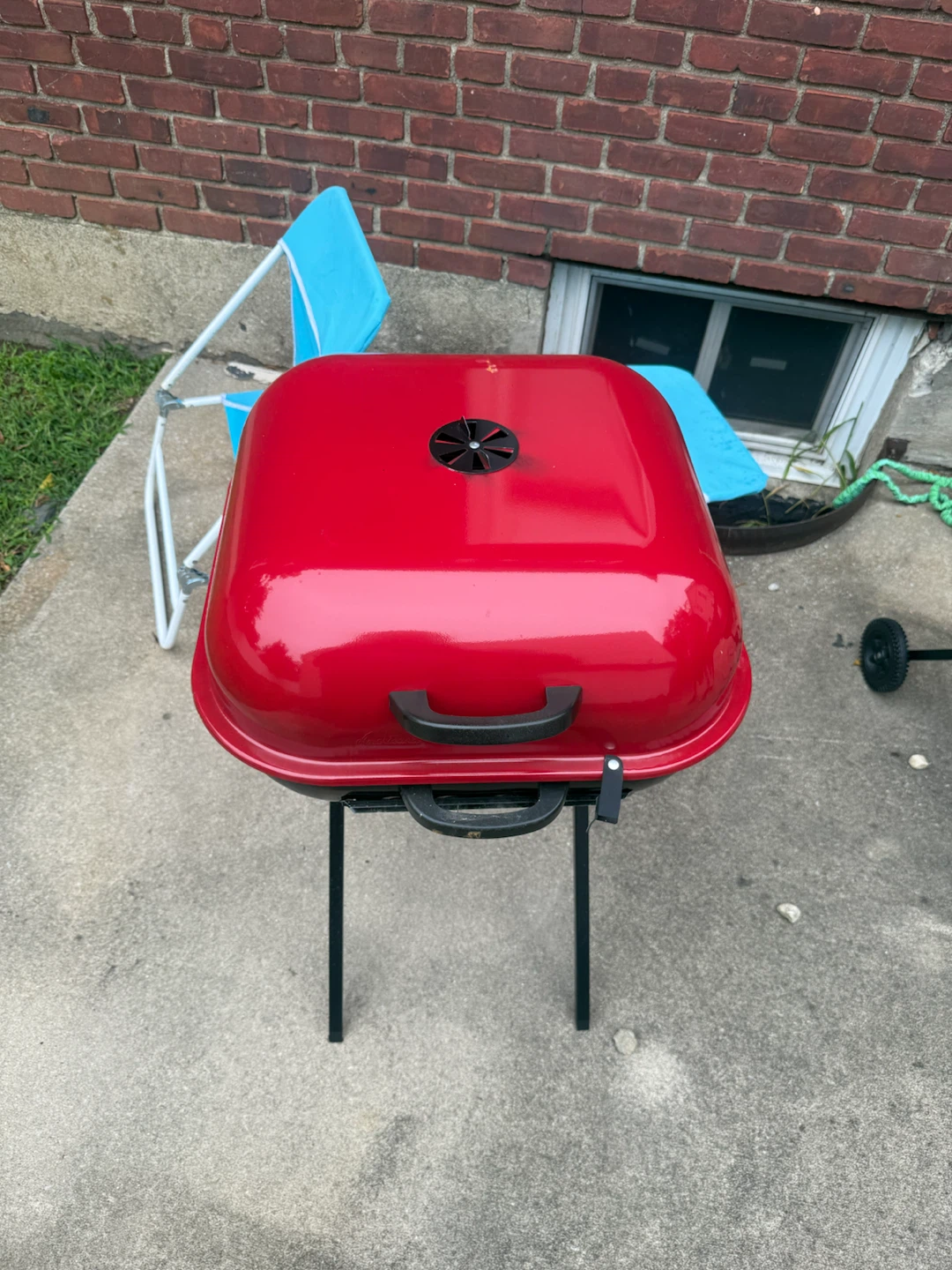 Red Kettle Charcoal Grill