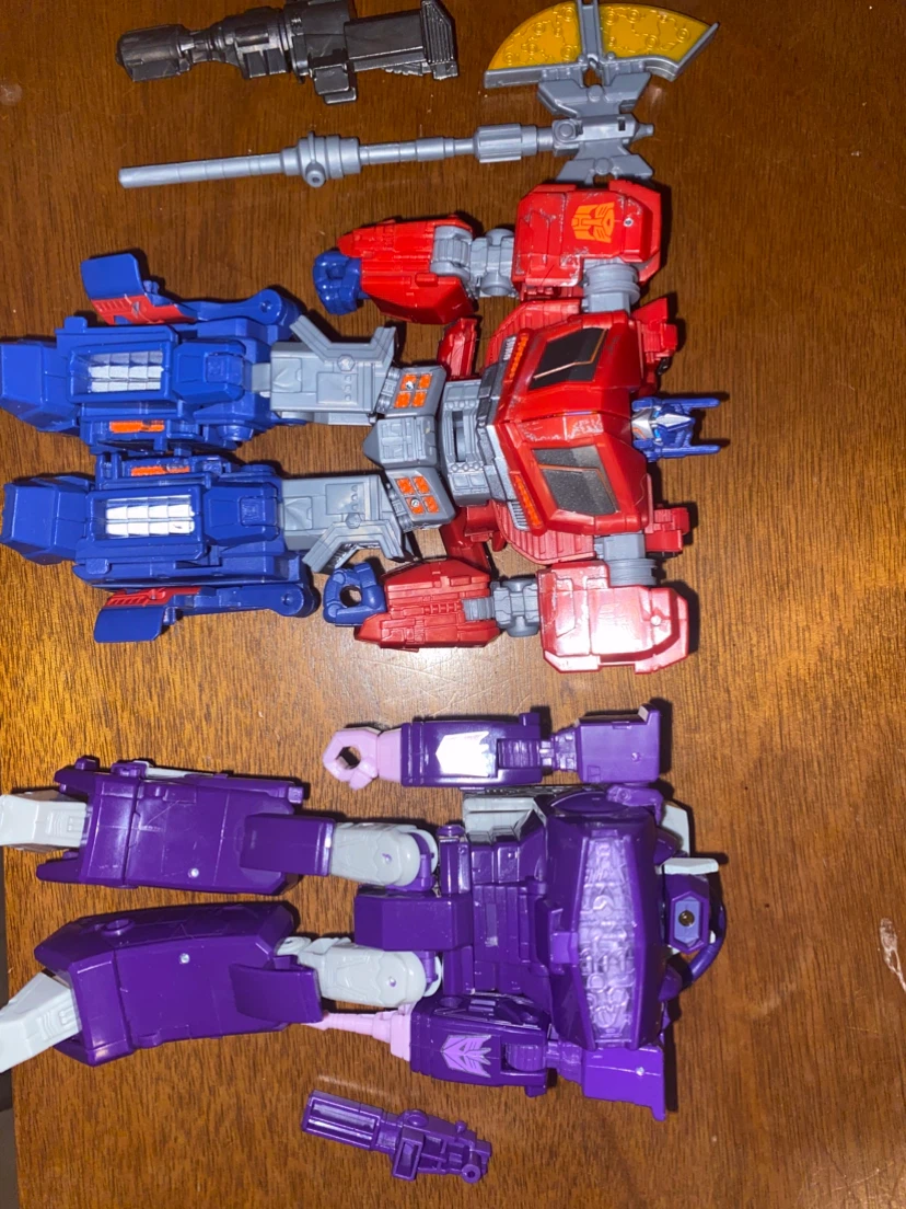 Transformer action figures - photo 3
