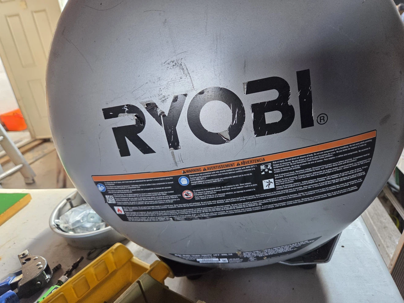 Ryobi 6 Gallon Air Compressor - photo 3