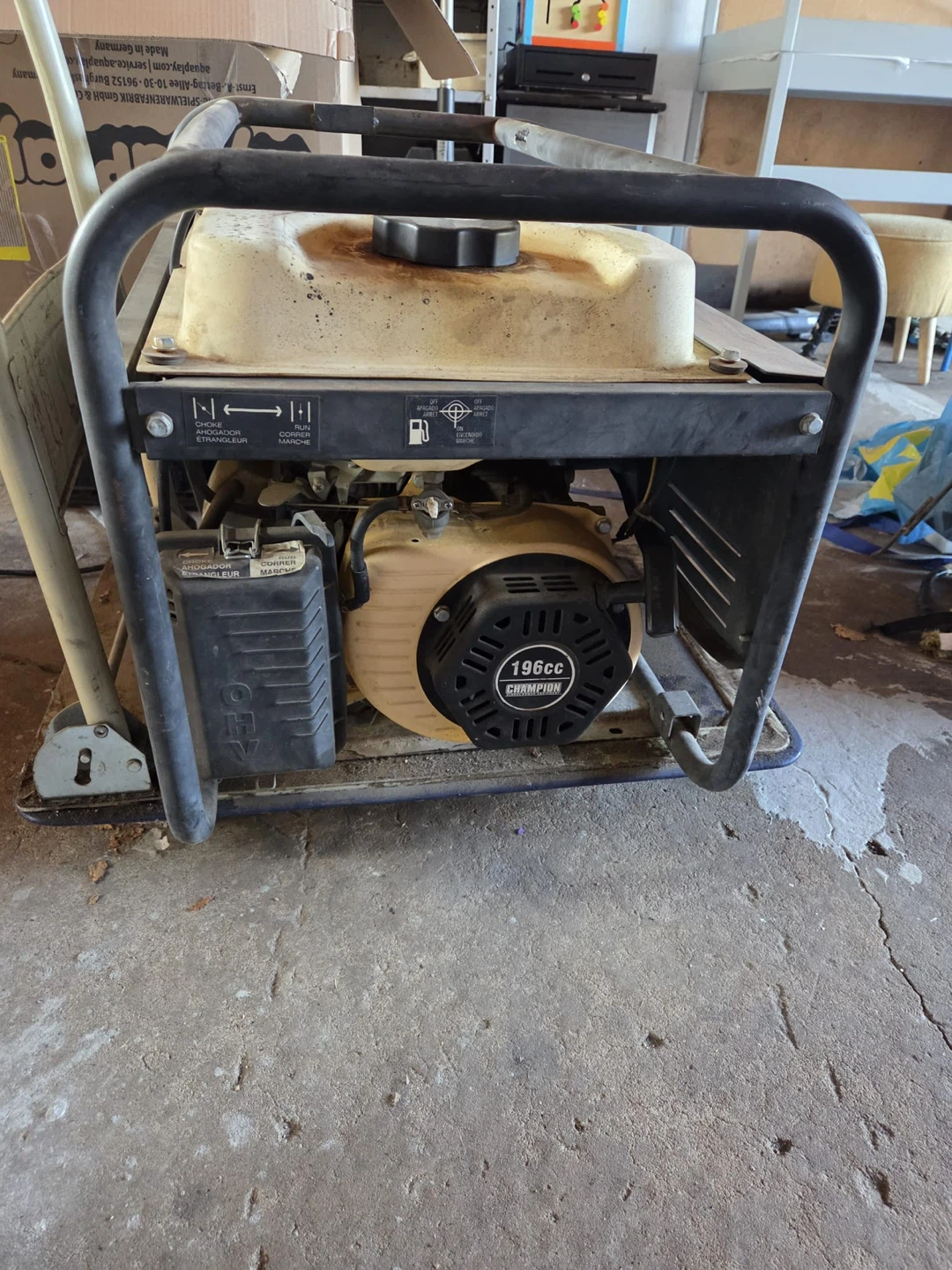 Champion 4000 Starting Watts Generator - photo 4