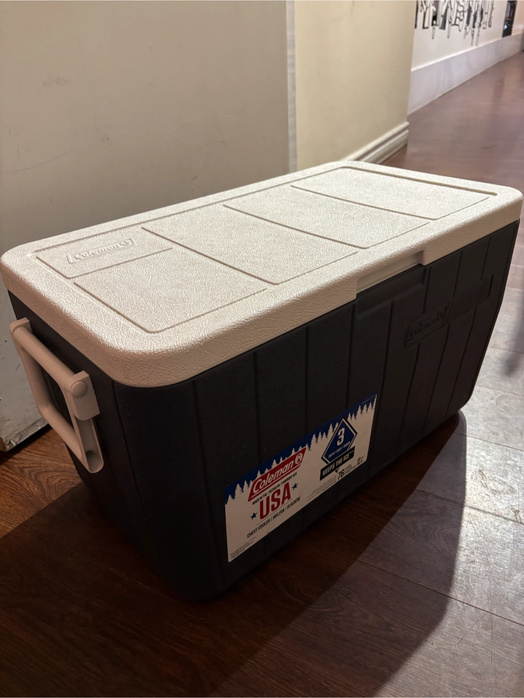 Coleman 45.4L Cooler - photo 2