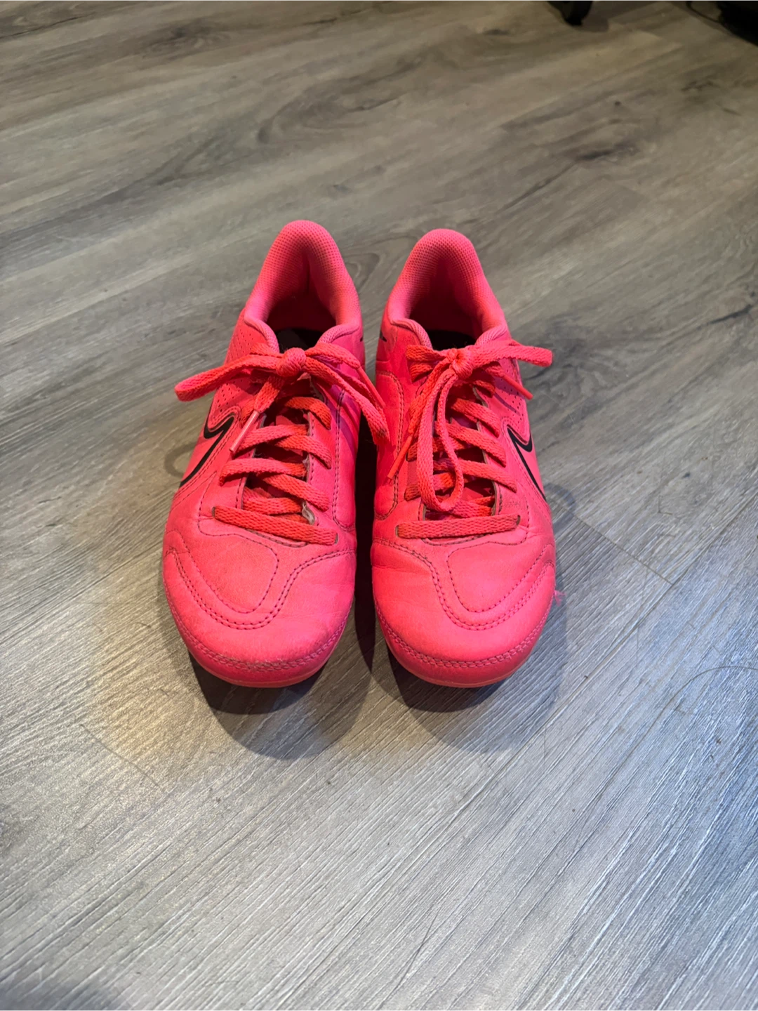 Nike Tiempo Pink Soccer Cleats - photo 2