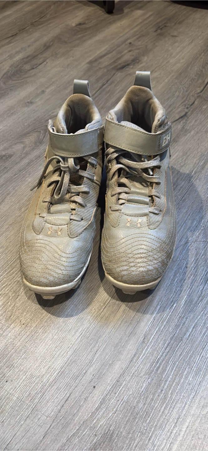 Under Armour BH Baseball Cleats