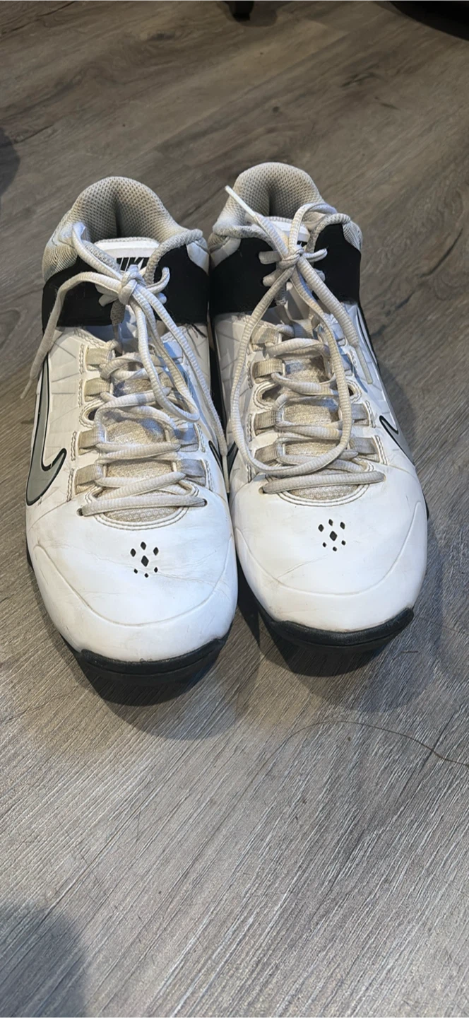 White Nike high top athletic shoes
