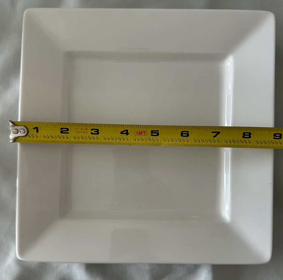 White square dinnerware set - photo 5
