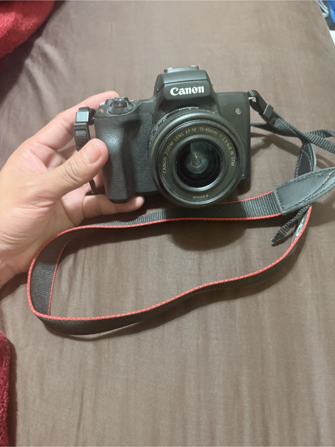 Canon EOS M50 Mirrorless Camera with 15-45mm Lens - photo 2