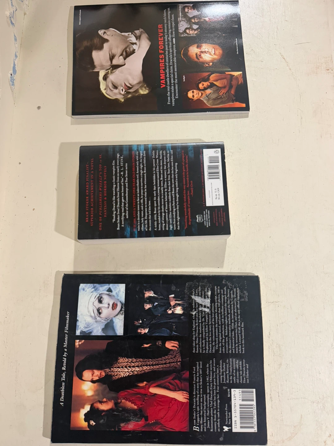 Vampire & Dracula Book/Magazine Bundle (Dracul, LIFE, Moviebook) - photo 2