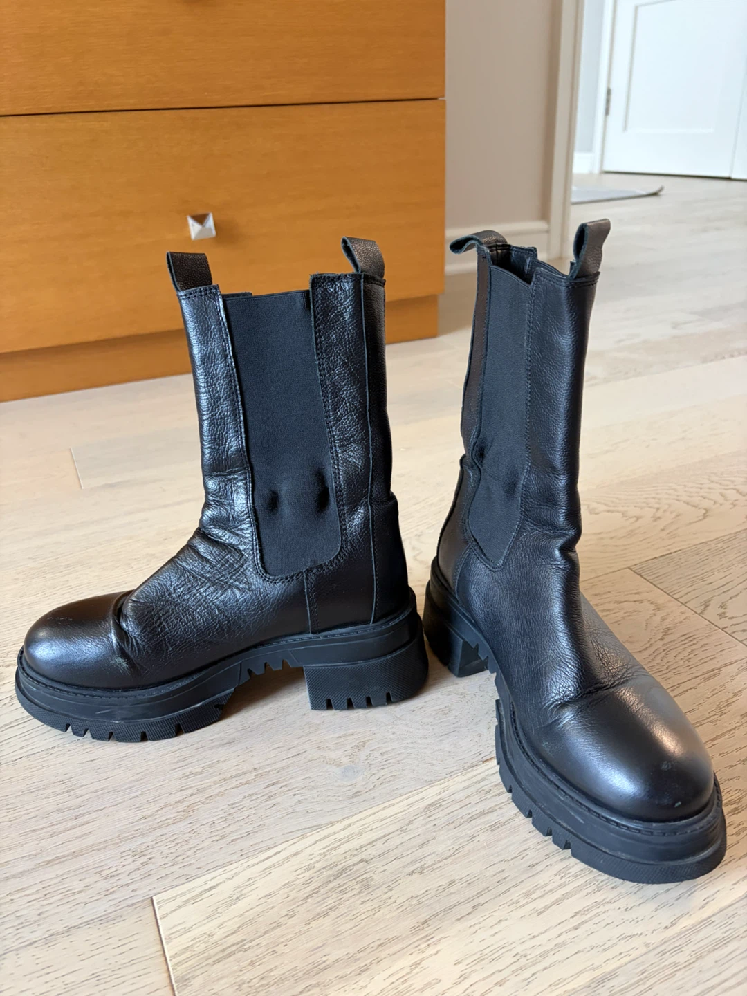 Black Leather Chelsea Boots