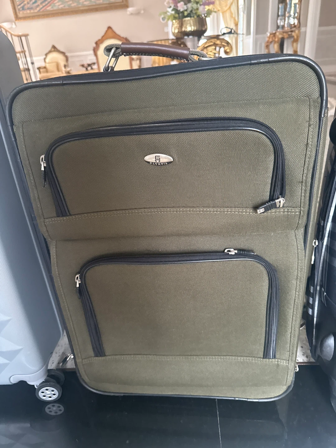 3 different size  Luggages - photo 3