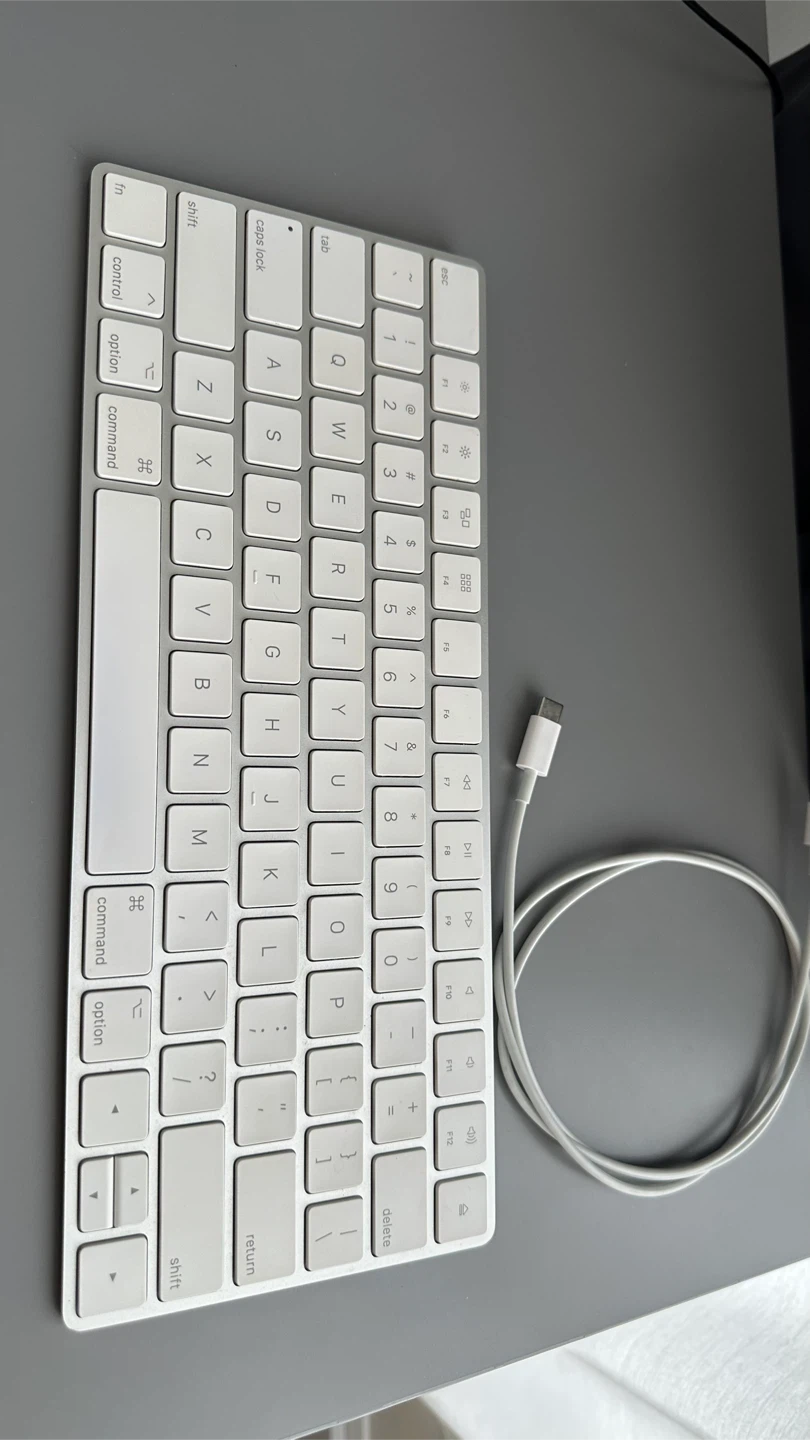 Apple Magic Keyboard