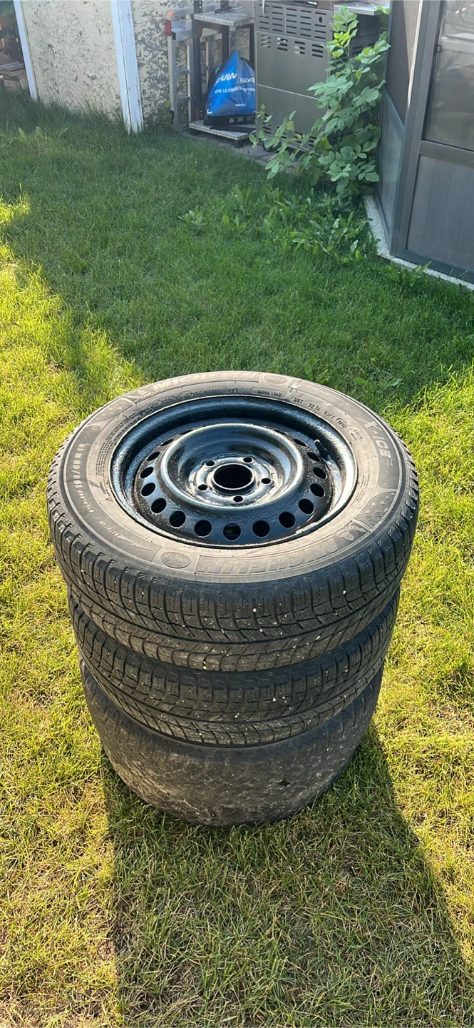 4 Tires 195/65/15 - photo 2