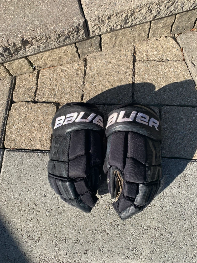 West Hill Golden Hawks- hockey gear - photo 3