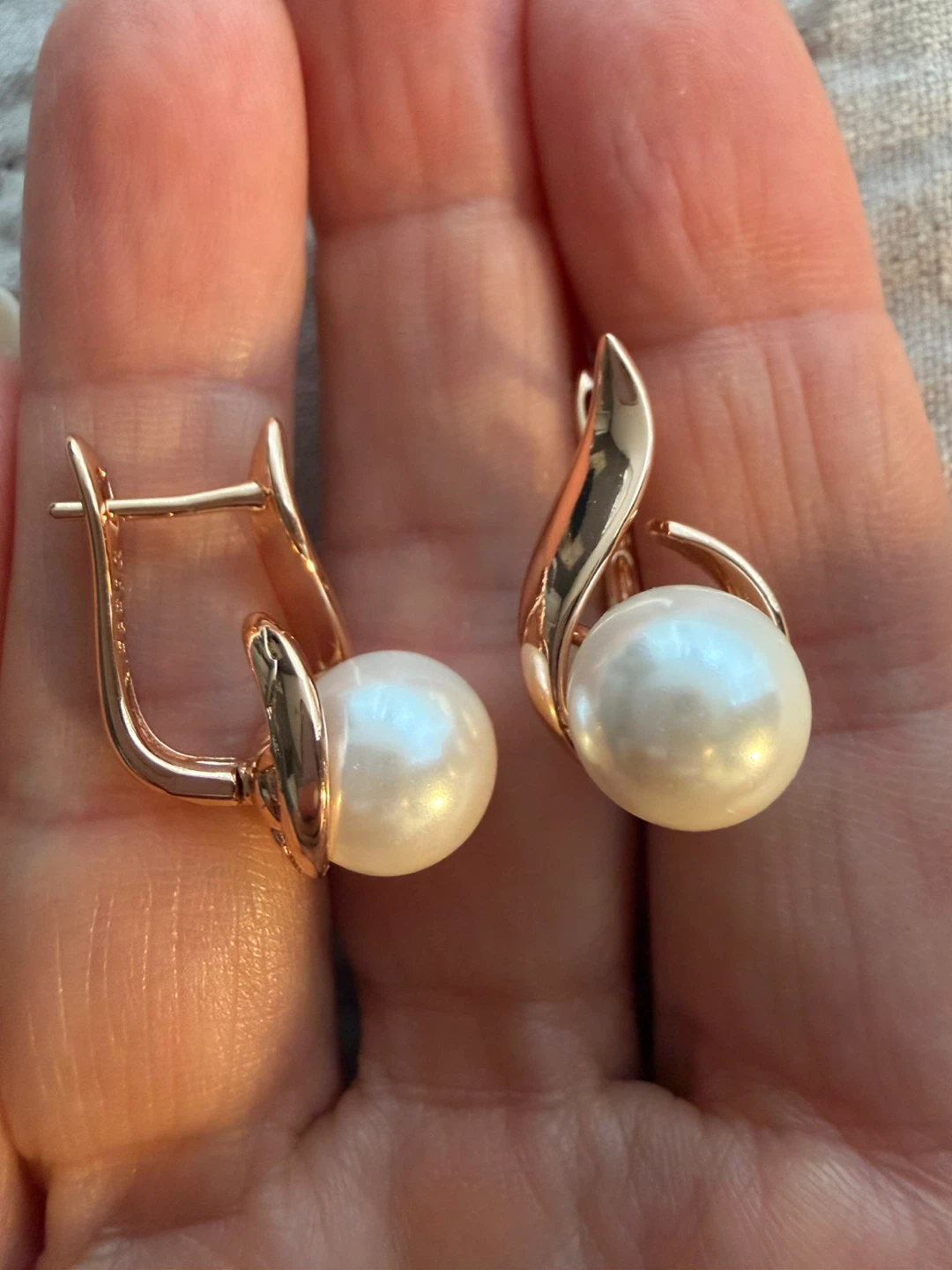 New 14k pearl earrings