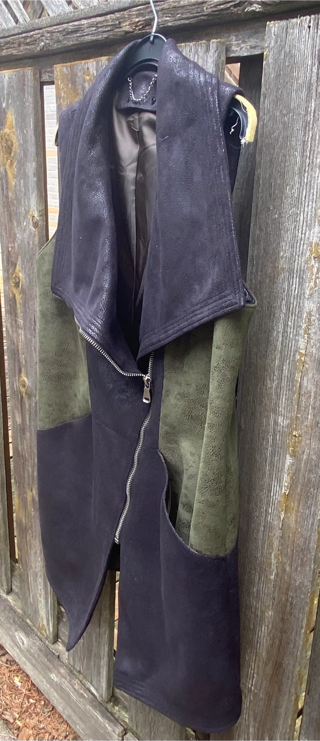 Faux Suede Asymmetrical Zip Vest , Size Large