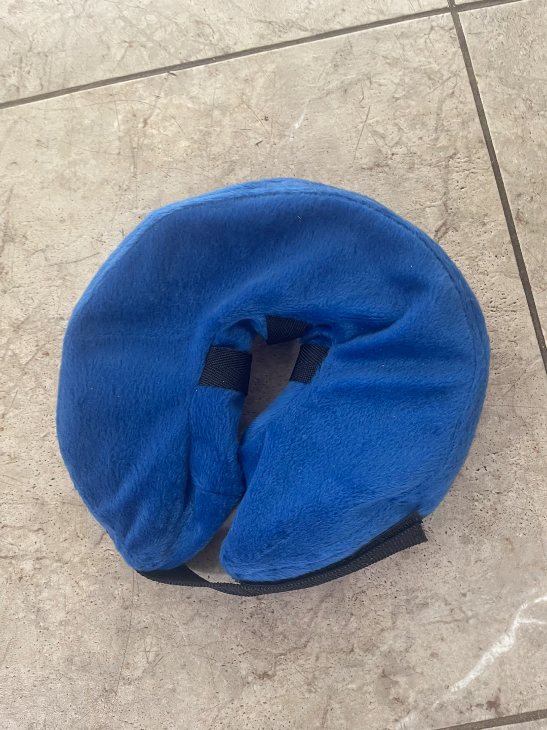 Inflatable dog cone collar