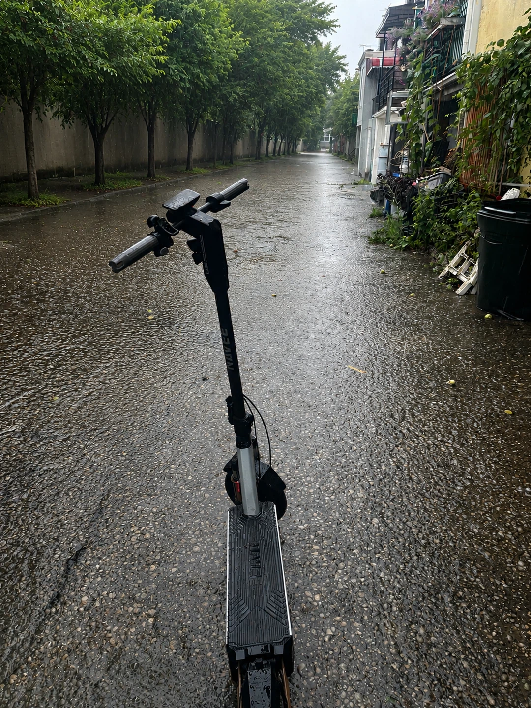 NAVEE Electric Scooter - photo 3