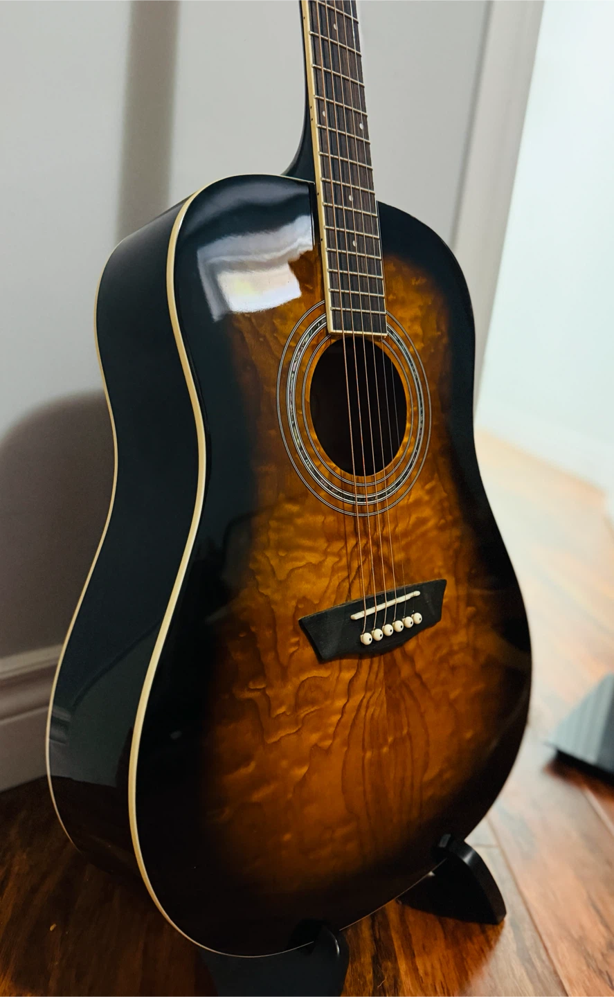 Washburn Acoustic Guitar with Sunburst Finish - photo 2