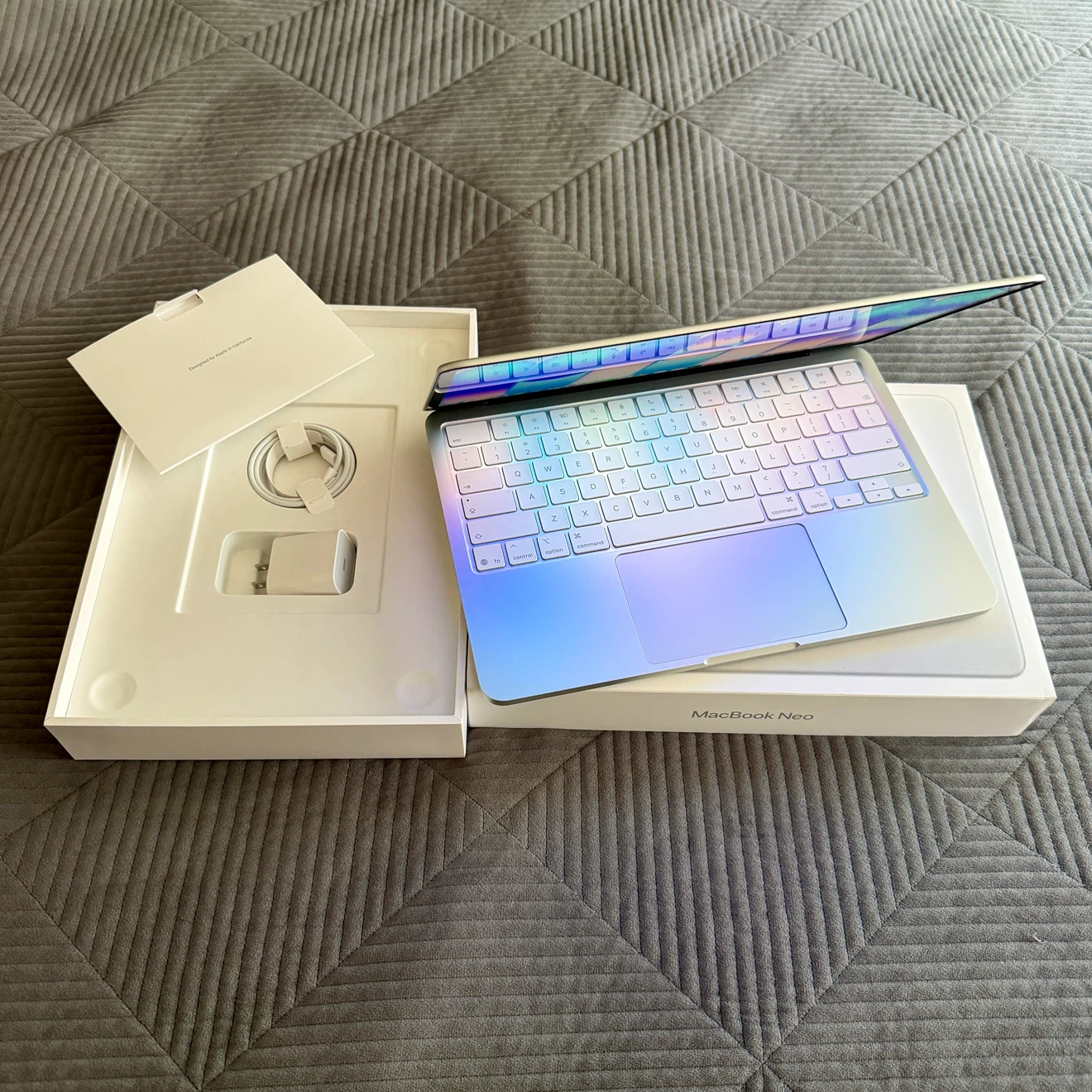 Macbook Neo 2026 / 256GB Storage / 100% Battery - *Warranty* - photo 2