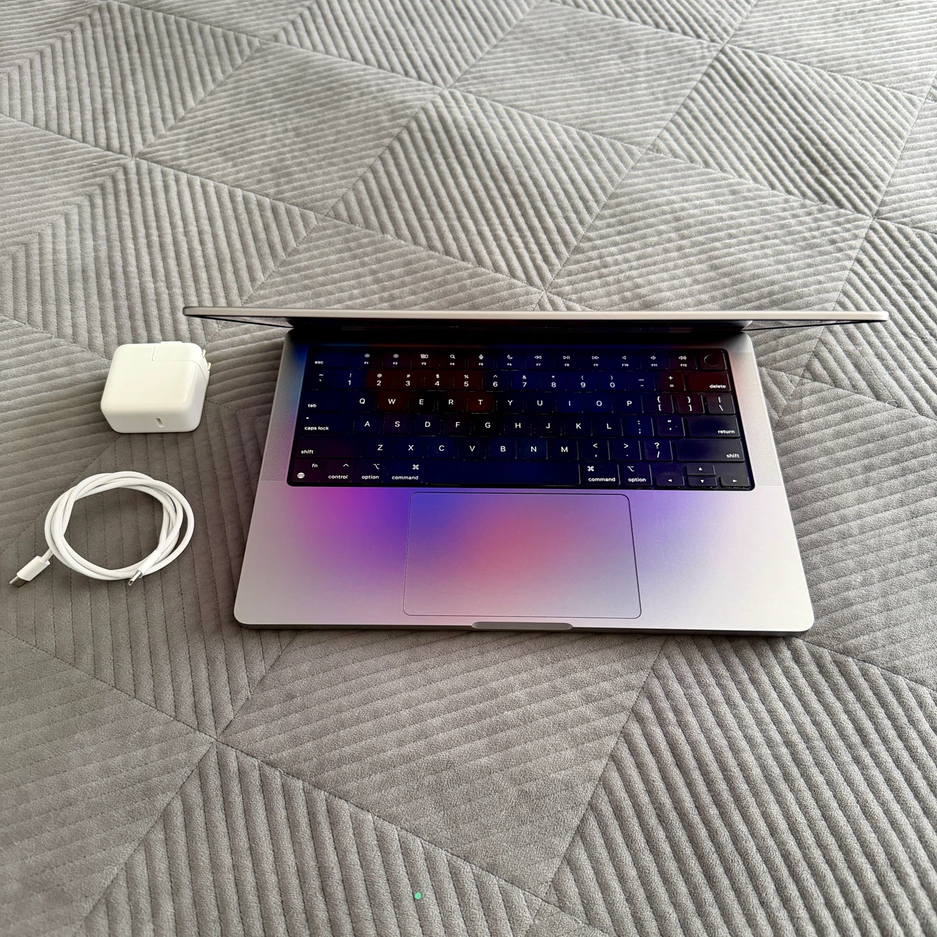 M1 Pro / 1TB SSD / Macbook Pro 14" / 16GB RAM - photo 3