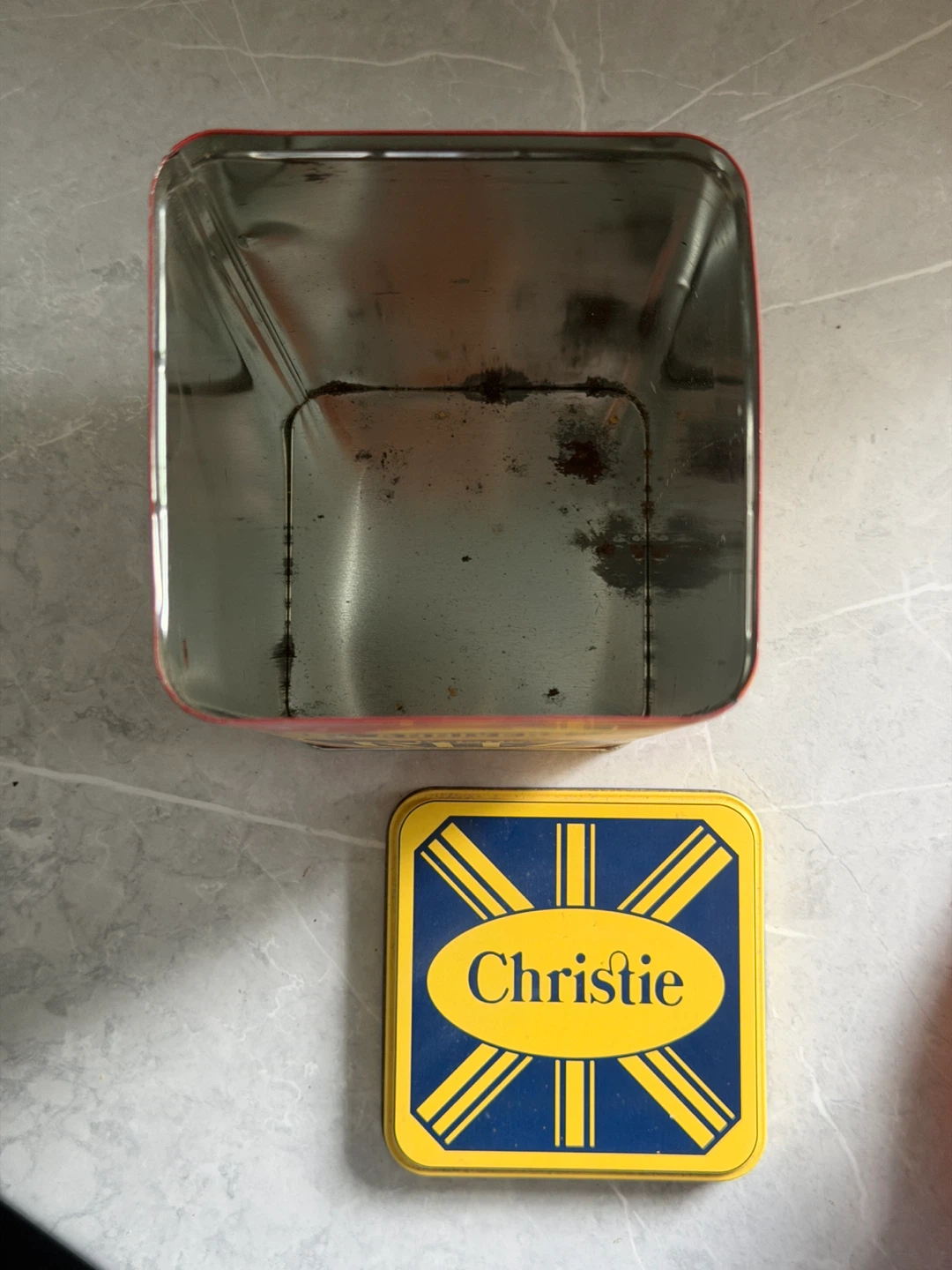 RITZ commemorative biscuit tin - photo 2