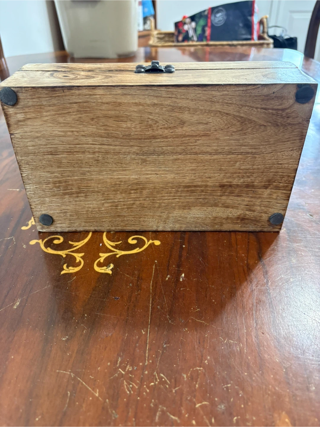 Hand carved wooden storage box with floral lid - photo 3