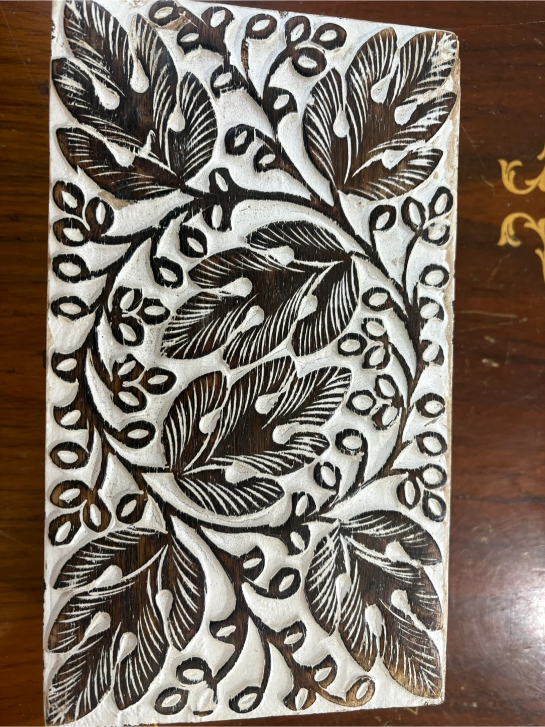 Hand carved wooden storage box with floral lid - photo 5
