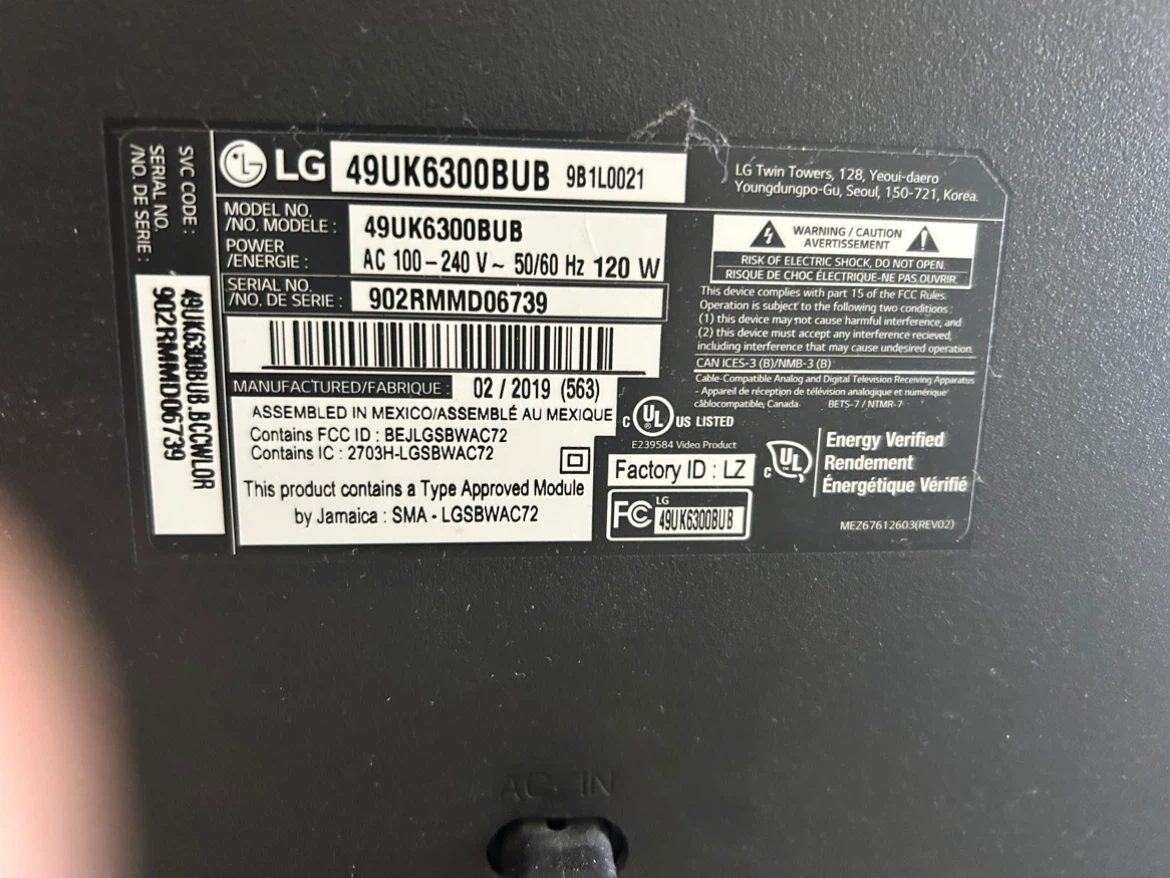 LG 49UK6300BUB 49-inch 4K UHD Smart TV - photo 2