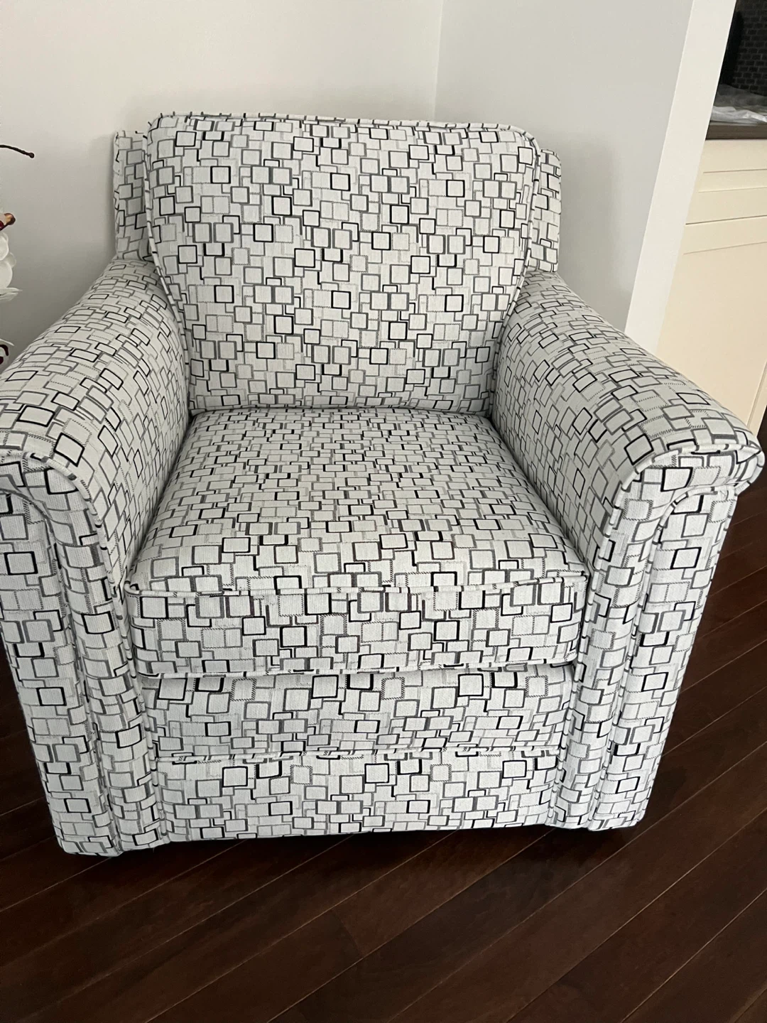 Geometric Pattern Armchair Swivels with Matching Pillow - photo 2