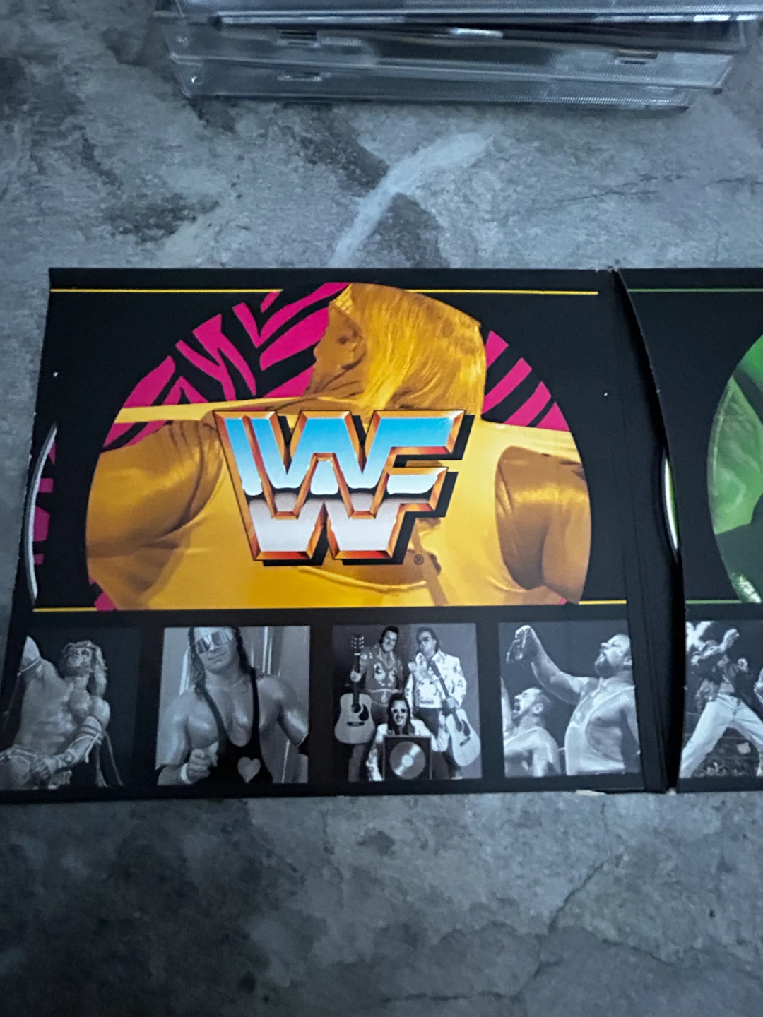 WWE Anthology 3 CD Box Set - photo 5