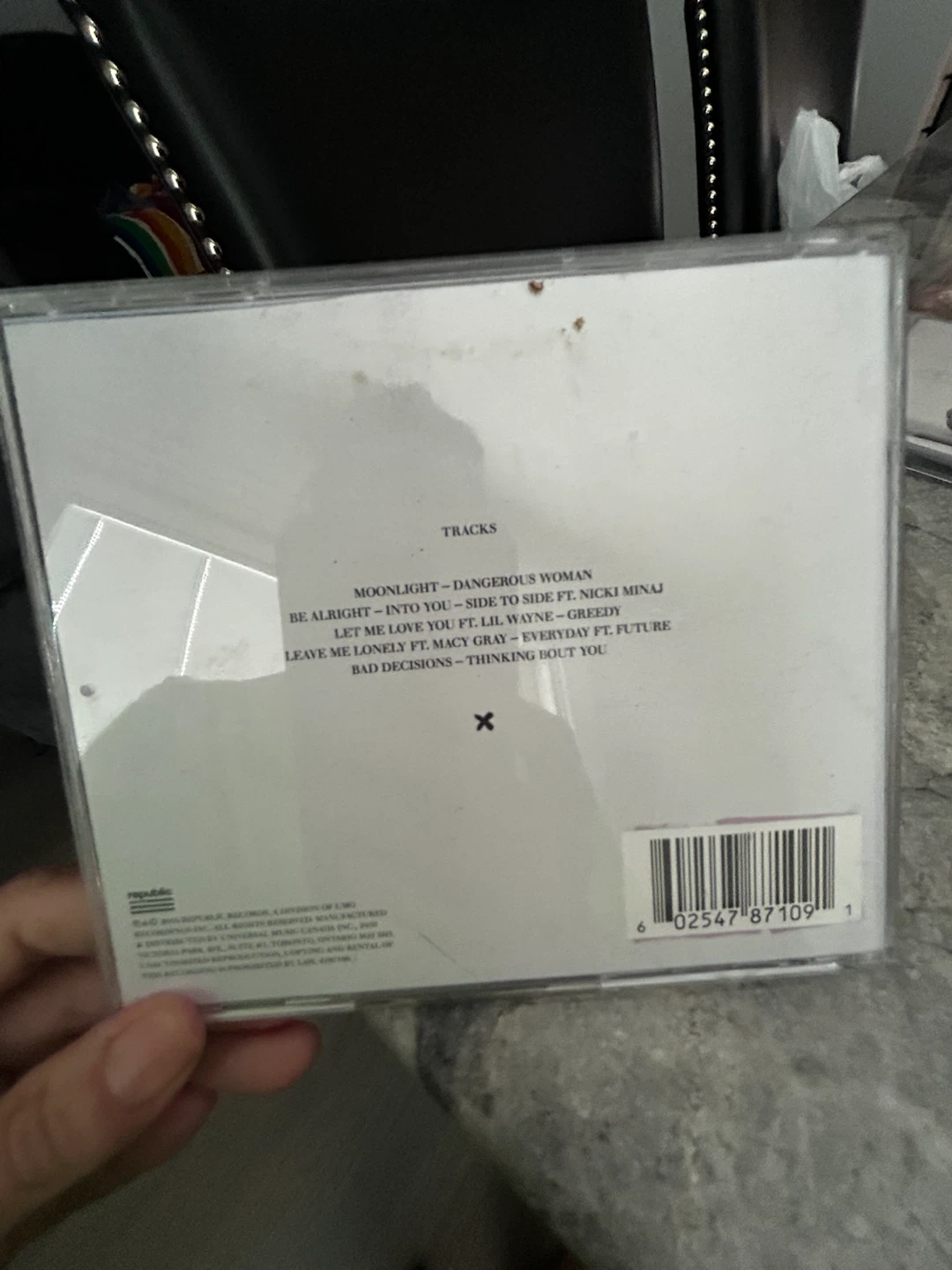 Ariana Grande Dangerous Woman CD - photo 2