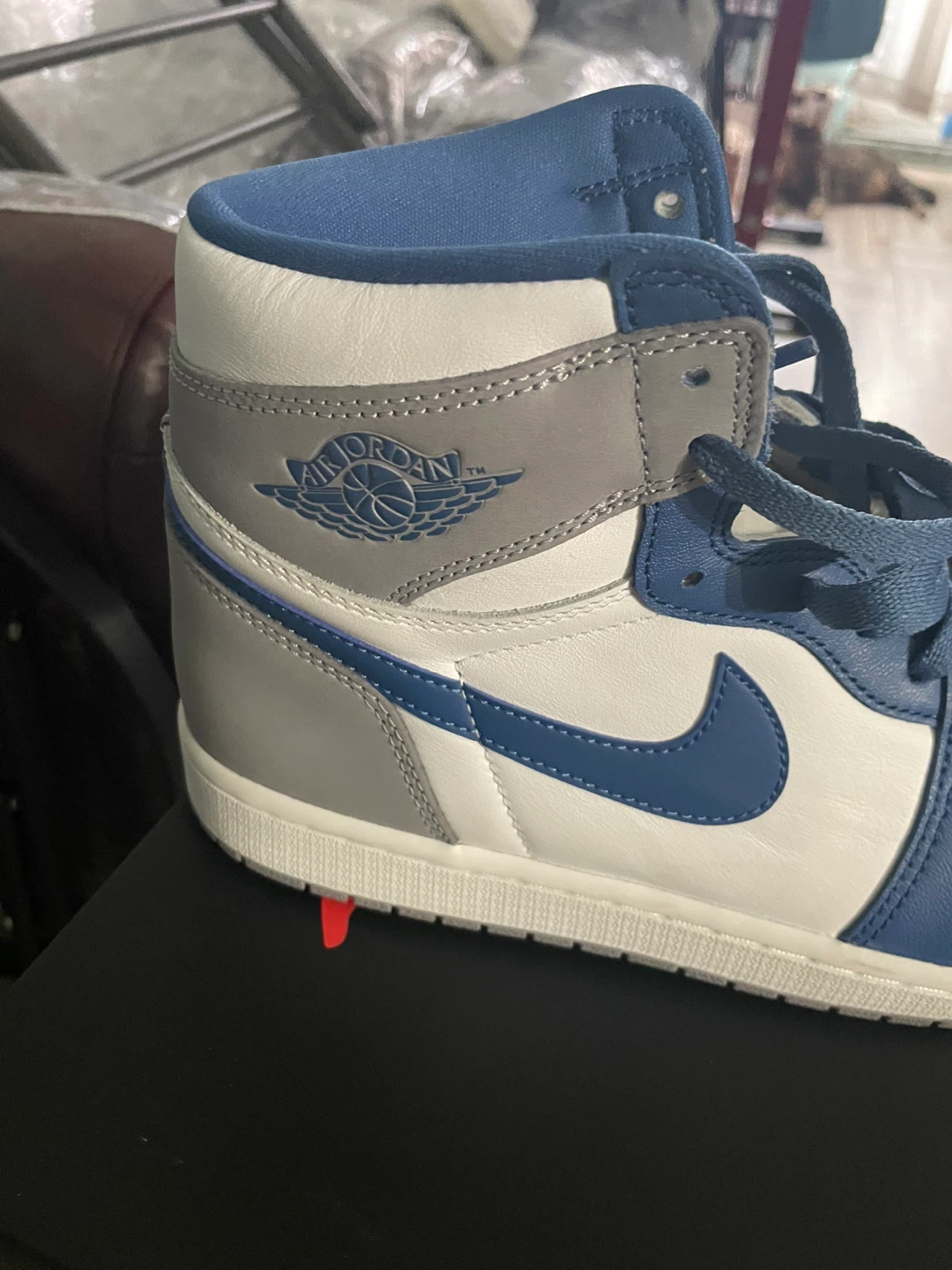 Air Jordan 1 High OG "Lost and Found" - photo 2