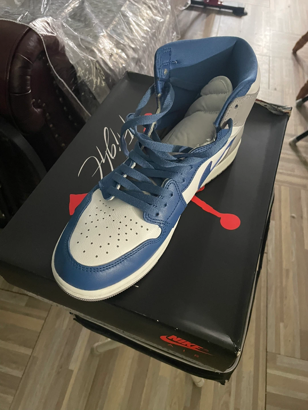 Air Jordan 1 High OG "Lost and Found" - photo 5