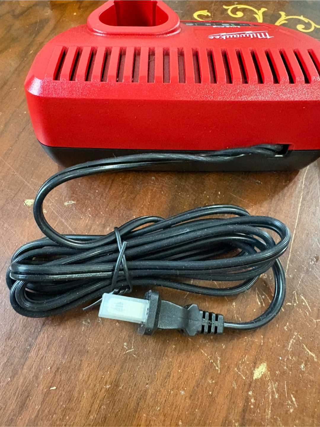 Milwaukee M12 RedLithium Battery and Charger Set - photo 5