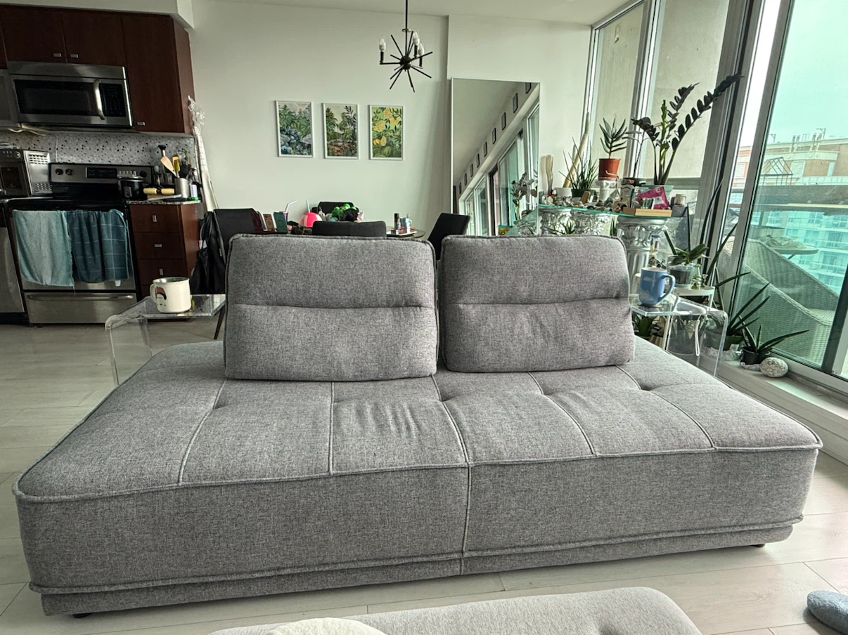 Structube Chameleon Modern Sofa Grey Tufted Sofa Bed - photo 2